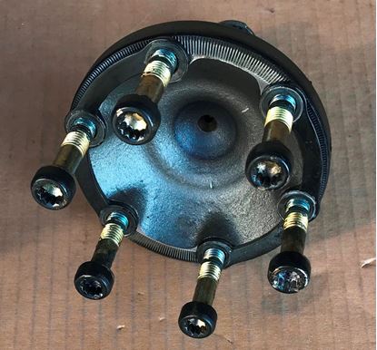 Picture of MERCEDES W124,W126,R129,W140,W210 DIFFERENTIAL FLANGE 1293500845